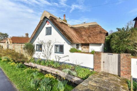 Cakeham Road, West Wittering, Chichester