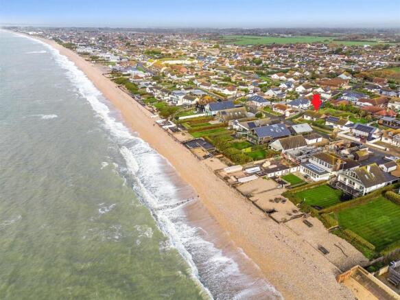 Ph12_6298158 red arrow reduced.jpg