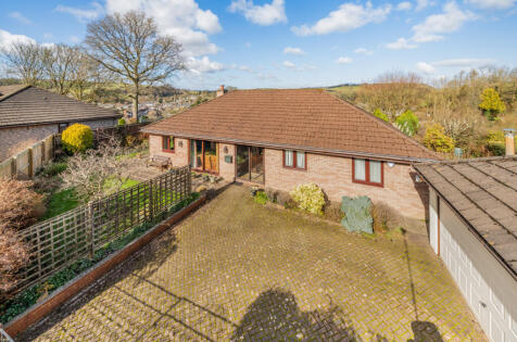 Ashleigh Park, Bampton, Tiverton, Devon, EX16