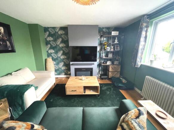 Living Room.JPG