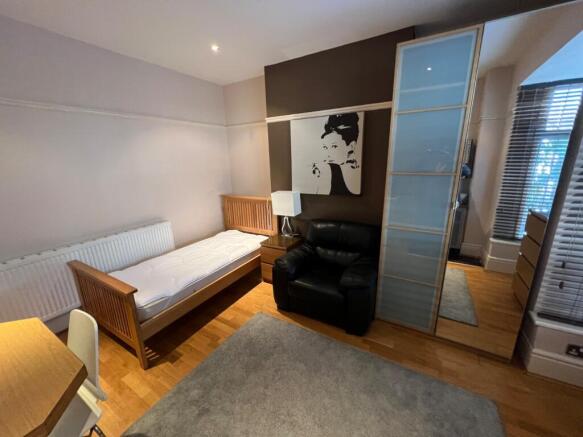 Single Bedroom