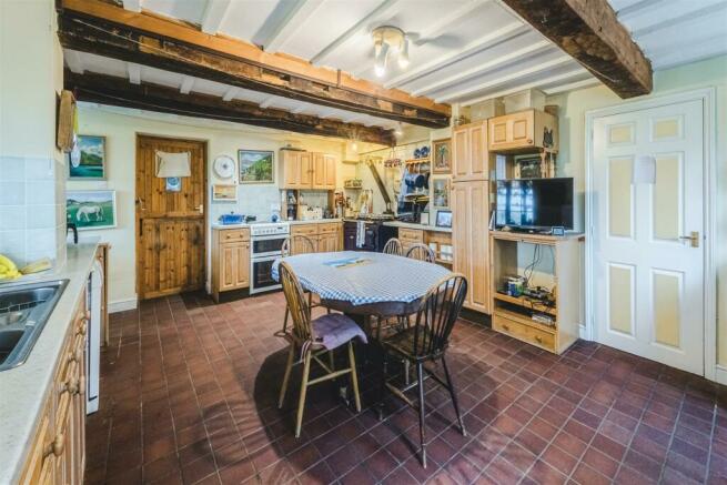 Kitchen/Breakfast Room