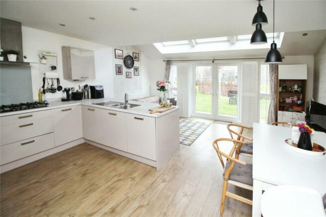 Kitchen/Dining Room