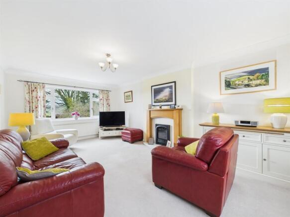 Living Room.jpg