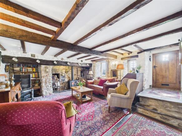 Living Room.jpg
