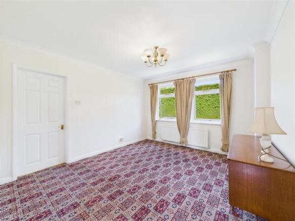 Dining Room.jpg
