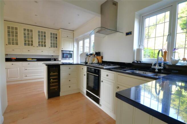 Kitchen/Breakfast