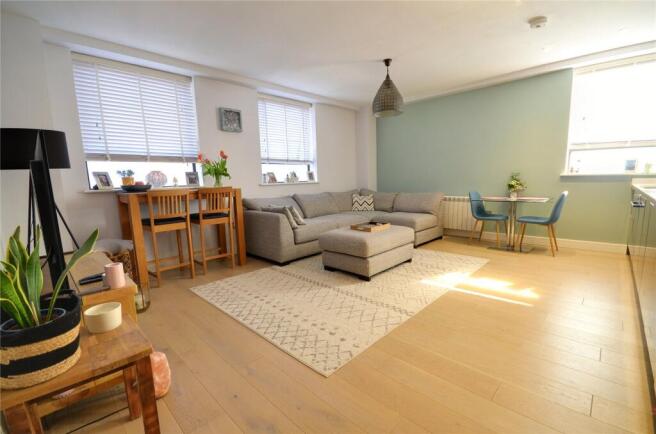 Lounge/Diner/Kitchen