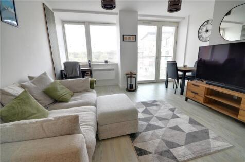 Farringdon House, Wood Street, East Grinstead, RH19