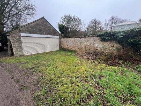 Double Garage & Parking