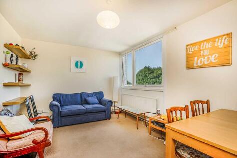 Brenchley Gardens, London, SE23