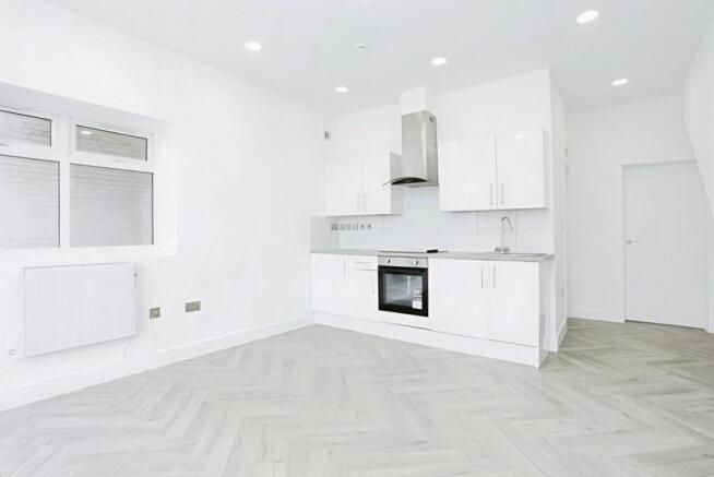 Kitchen/Lounge