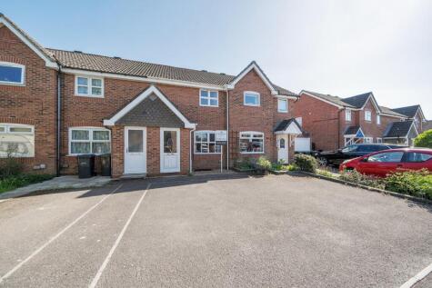 Redwood Grove, Havant, Hampshire, PO9