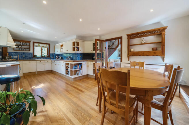 1340451-12-689e0f...