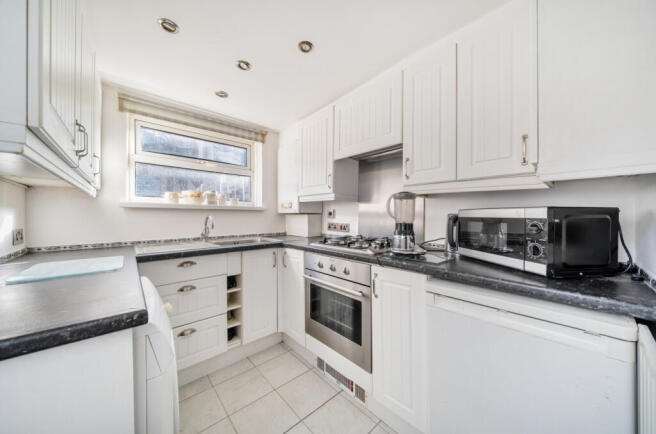 1404862-16-697378...