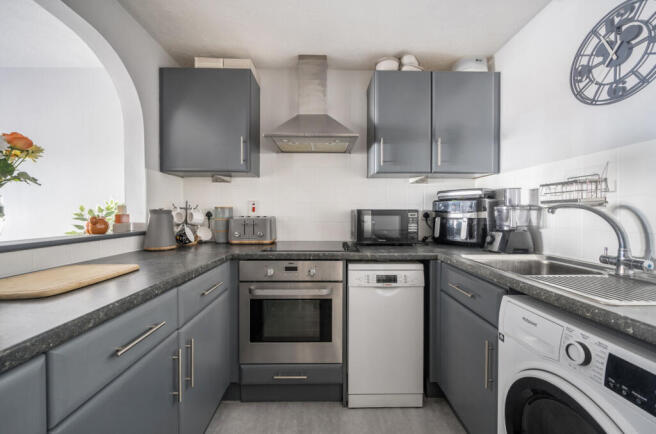 1349440-3-68c2aca...