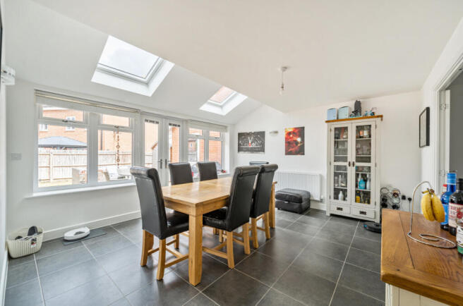 1324895-22-687668...