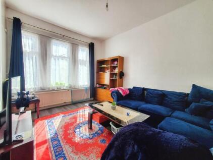 Chadwin Road, London, E13