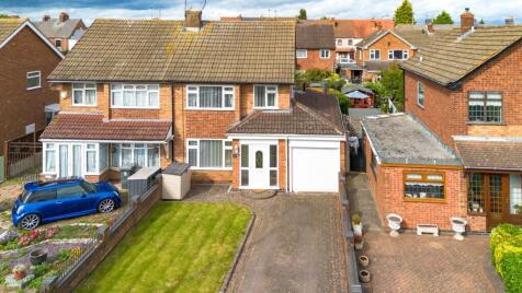 Gordon Close, Bedworth, Warwickshire, CV12