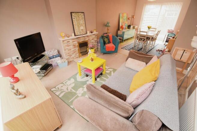 Living/Dining Room