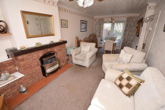 Living/Dining Room