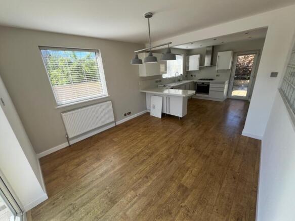 Kitchen/Dining Room