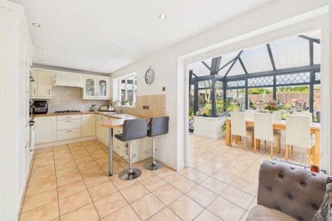 Kitchen/Breakfast