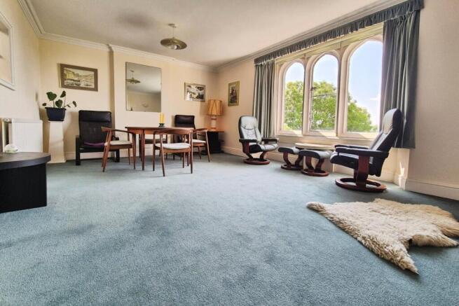 Living/Dining Room