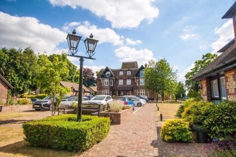 Springhills, Henfield