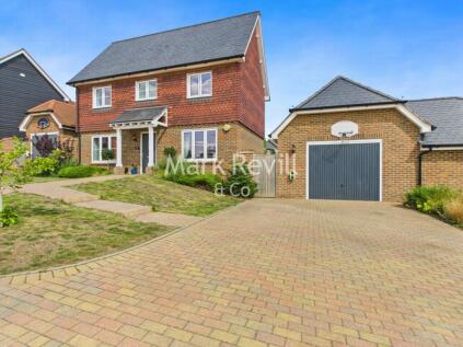 Town Wood Close, Lindfield, RH16