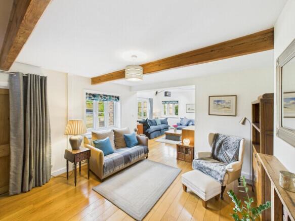 family room 4