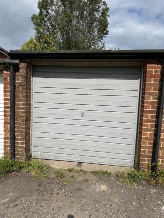 Garage.jpg
