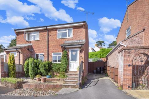 Queens Walk, Lyme Regis, Dorset, DT7