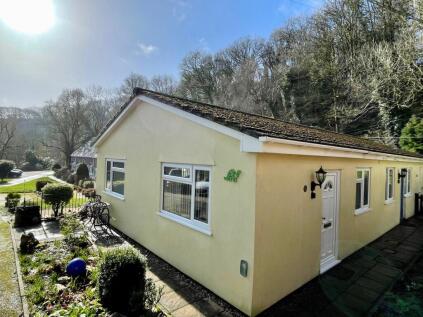Fernhill Heights, Charmouth, Bridport, Dorset, DT6