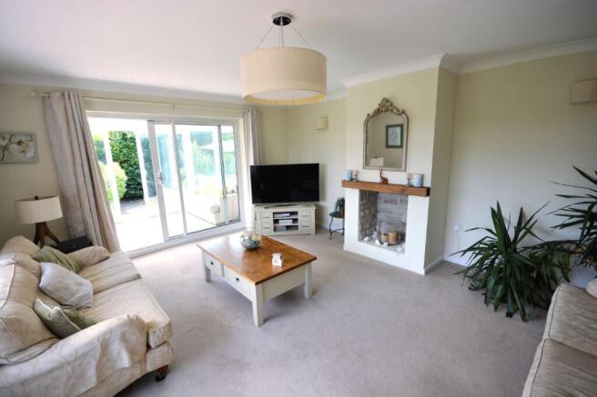 SITTING ROOM