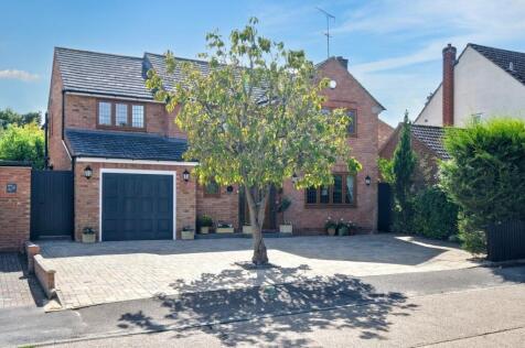 Chelmer Avenue, Little Waltham, Chelmsford, CM3