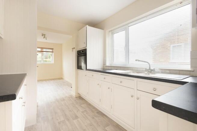 Kitchen/Breakfast Rm