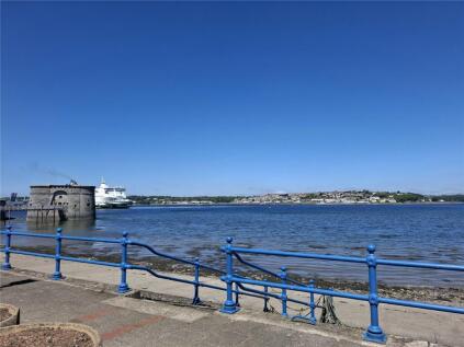 Front Street, Pembroke Dock, Pembrokeshire, SA72