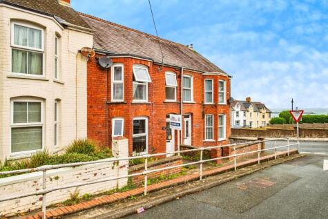 Heol Dyfed, FISHGUARD, Dyfed, SA65