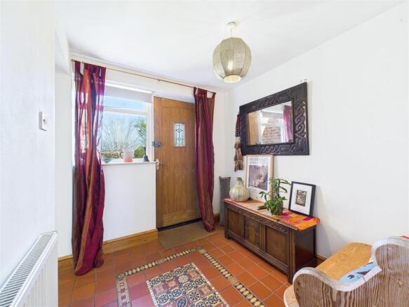CAM04366G0-PR0075-STILL025.jpg