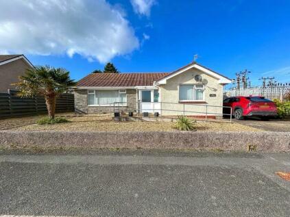 Milford Haven - 4 bedroom bungalow for sale