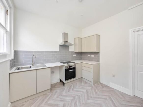 First Floor Flat 2-0