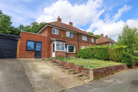 Winifred Road, Coulsdon