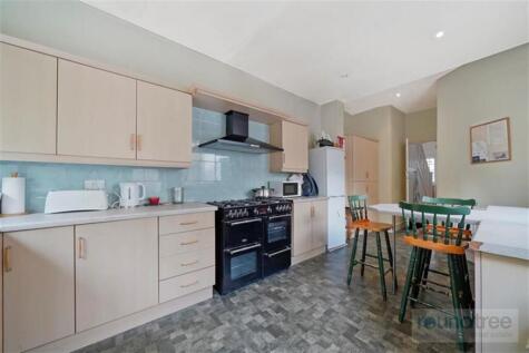 Egerton Gardens, Hendon NW4