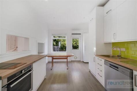 Holmbrook Drive, Hendon NW4