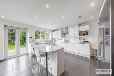 Meadow Drive, Hendon NW4