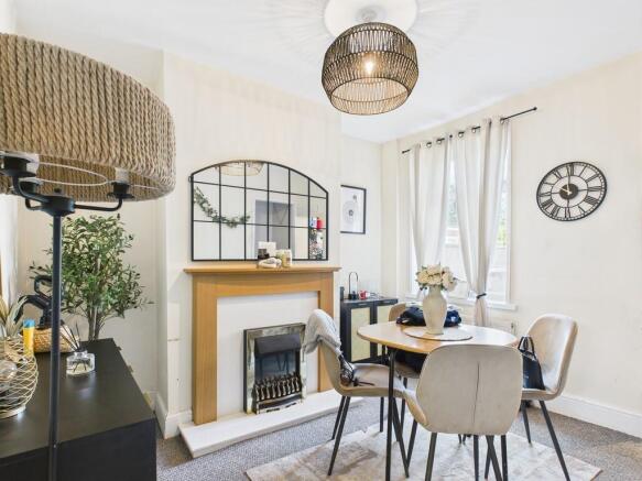 CAM03582G0-PR0118...