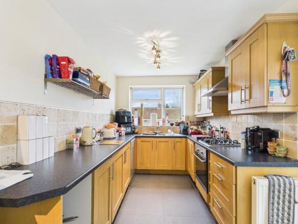 CAM03582G0-PR0165...