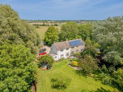 2 Elm Cottages, Brinkworth