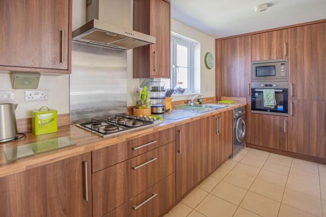 Open Plan Kitchen Living Area
